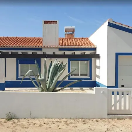 Villa Charming Aljezur Villa Casa Aljezur 3 Bedrooms Close To Beach Perfect For Families Vales
